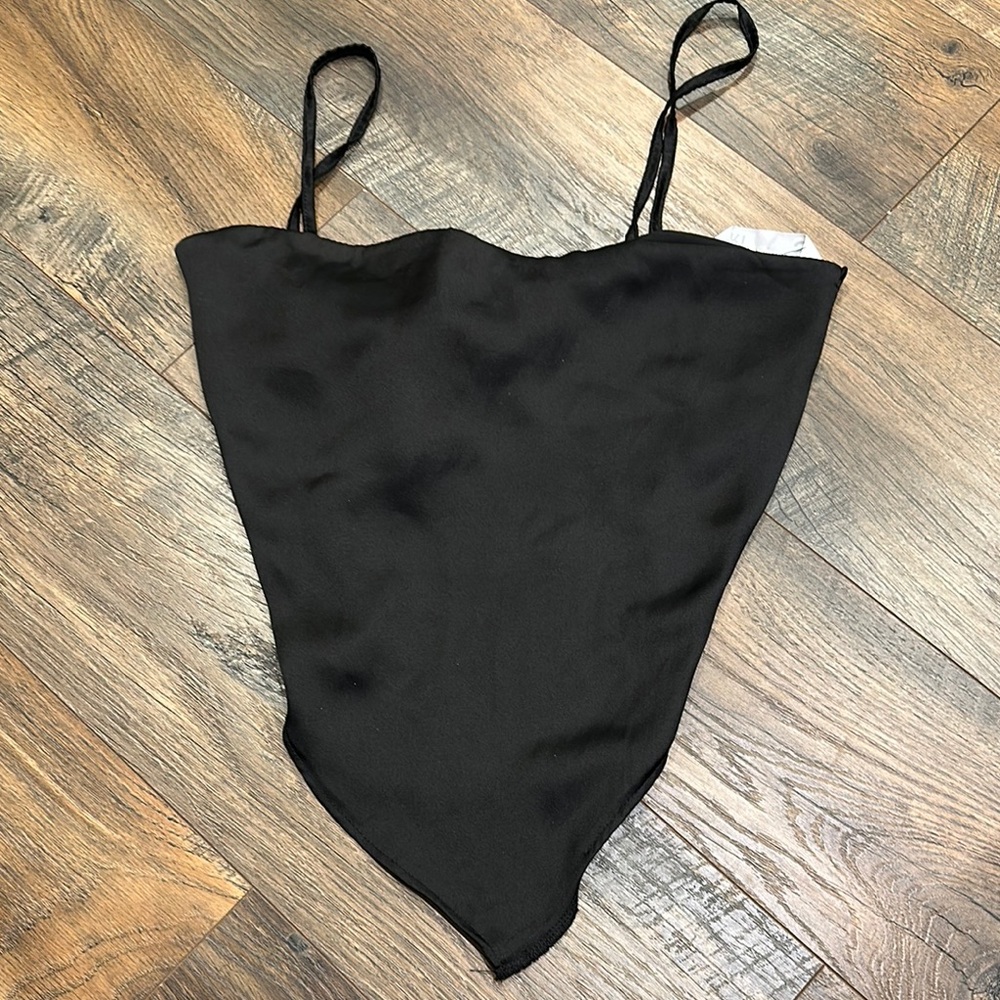 Black Sleeveless Top